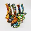 DHL Camouflage Coloré Silicone Eau Bong Pipe Tabac Pipes À Main Mini Beaker Bongs Impression De Bande Dessinée Avec Silicones Downstem Bol En Verre Dab Plate-formes Pétrolières