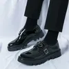 Mocassini classici neri Scarpe da uomo in pelle PU con suola spessa e scarpe eleganti da lavoro casual ad altezza elevata