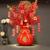 Fiori decorativi Decorazione dell'anno cinese Frutta a bacca rossa Colore dorato artificiale Foglie di eucalipto Piante da fiore Ornamenti del festival di primavera
