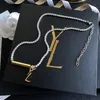 Gold Plated Diamond Luxury Halsband Birthday Travel Boutique Copper Halsband Designer Märke smyckesdesigngåvor för kvinnor charmiga halsband med låda