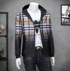 Vestes pour hommes Veste de station européenne hommes automne mode tendance plaid veste de baseball décontractée version coréenne coupe ajustée grande taille veste mince