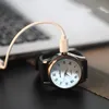 Accendini Nuovo insolito orologio da uomo creativo Oro accendino portatile antivento senza fiamma ricarica USB accendisigari strumento regalo squisito YQ240124