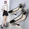 Scarpe eleganti trasparenti per donna 2024 Stilito con tacco medio Calzature estive trasparenti da donna Punta a punta Lastest in vendita antiscivolo 39