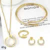 Set di gioielli regolabili in acciaio inossidabile placcato oro 18k alla moda Set di gioielli Shinestone con bracciale ad anello per unghie da donna