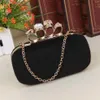 Clutch Bags Purse Skull Ring Hand Bag Chain Bar Hairy Bag Hard Shell Box Banquet Dinner Bag Women's handBag 220920337U