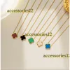 Pendant Necklaces Designer Four-leaf Clover Luxury 2024 jewelry accessories Necklace Pendant Bracelet Stud Earring Ring Plated 18K Christmas Engagement Gift Clee