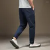 Pantalons pour hommes Joggers Hommes Mode coréenne Mens Cargo Coton Casual Petits pieds Harem Lâche Pantalon mâle Plus Taille