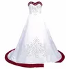 Aラインウェディングドレス刺繍白と赤いウェディングドレスストラップレスラインサテンロングブライダルガウンコルセットレースアッププラスサイズの花嫁D otqjw