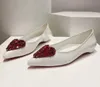 White Leather Kate Pumps Designer Kate Luxurys High Heel Women Soft Patent Leather Sandals Wedding Party Point Toe Dress Shoes