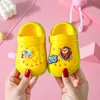 Crocs Kids Pink Slipper Herren Slipper Cartoon Schuhe Kinder Slipper US6C=EUR22 Rutschfeste Waschraumschuhe Mädchen Schuhe Home Schuhe Jungen Sandalen Sommerschuhe Sandalen mit weichen Sohlen