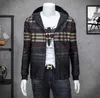 Vestes pour hommes Veste de station européenne hommes automne mode tendance plaid veste de baseball décontractée version coréenne coupe ajustée grande taille veste mince