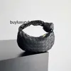Italien Jodie Hangbag 28 cm toppkvalitetsdesigner äkta läder stickning kvinnväska