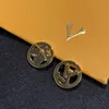 Met DOOS Mode-oorknopjes 18k gouden oorbel Luxe meisjesbriefbloemoorbellen Klassiek seniorenpaar Cadeauaccessoires Designer-sieraden