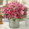 Falso floral vegetação rosa buquê de flores artificiais rosas falsas para peças centrais de casamento diy dia das mães noel festa mesa decoração de hotel yq240125