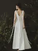 Casual Dresses ofallsis French V Neck Travel Po White Dress 2024 Summer Elegant Gentle Style Slim Light Wedding Spaghetti Strap