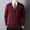 Erkek Sweaters Düğmesi hırka Erkek Kazak Termal Üstler V Boyun Sıcak Blazer Nefes Alabilir Ceket Yakışıklı Ceket Jumper Örme Kıymetler