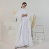 Ethnische Kleidung Weiße Stickerei Glänzende Frauen Muslim Open Abaya Maxikleid Türkei Kaftan Dubai Saudi Eid Ramadan Kimono Puffärmelkleid