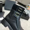 Classic Metal Double Letter Designer Chelsea Ankle Boots French Brand Fashion Women Thick Sole Martin Boots Snow Boots Luxury Genuine Leather Flat Heel Knight Boot