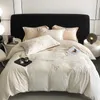 Conjuntos de cama Conjunto de qualidade Inverno Quente Luxo Leite Veludo High-End Borboleta Bordado Duveta Capa com Lençóis Quilt Covers