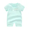 Modebrev baby pojkar kläder sommar babys rompers vit rosa grönt långärmade helt nyfödda baby flickor jumpsuits 0-3 månader CSG2401253-8