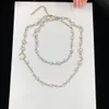 Ny mode långa pärlhalsband för kvinna pärlstav bokstäver kedja halsband lyx designer halsband gåva smycken leverans