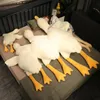 50-190 cm Big White Goose Plush Toy Giant Duck Doll mjuk fylld Animal Goose Sleeping Pillow Soff Cushion Födelsedagspresent till barn 240123