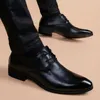 Robe chaussures marque 2024 italien hommes en cuir de luxe hommes de haute qualité bureau mocassins homme mariage décontracté