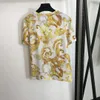 2024 Tasarımcılar T-Shirts Moda Tişörtleri Erkek Kadınlar Yeni Vintage Çiçek Baskı Kısa Kollu T-Shirt Beyaz Bayanlar Üst Bluz Giyim Elbise Kız Kısa Kol XL