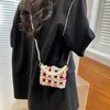 Sacos de noite doces frisados bolsa de ombro feminina moda ins colorido pérola crossbody para mulher bonito malha oco para fora na bolsa