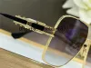 Nya modedesigner Square Solglasögon Emperik Metal Frame inspirerad av den tvåtonade utseendet på lyxklockor avancerade utomhus UV400-skyddsglasögon med låda