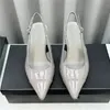 Дизайнерские женские сандаловые каблуки Торга для обуви Слайдеры Дизайнерские вечерние туфли заостренные сандалии квадратные каблуки Сексуальная дама обувь