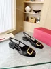 Designer Sandalen Damen High Heels Gold Matt Classics Metall V-Schnalle Sommer Flache Slides Damen Strand Sandale Damen Hausschuhe 34-42