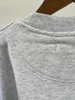 Felpe ricamate con lettera di design per le donne Abbigliamento invernale primaverile 2024 Pullover di moda in cotone a maniche lunghe Top Felpe sportive oversize femminili