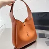 Hobo Armpit Buckte Bag Сумка для плеча большая торговая кошелька мода мода ковбайда искренняя кожаная золотая буква Аппаратное оборудование регулируемое ST271U