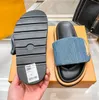 Designer skor pool kuddkvinnor tofflor sidor solnedgång platt komfort mulor vadderad främre rem slipper sida fashionabla lätt att slitna stil slider