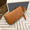 مع Pompom Hand Wallet Women's Fluffy Phone Long Whot-Saling Fancy Poure Pu Pu elemetric Phone Ladies Wallet UY158