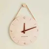 Relojes de pared Reloj de pared nórdico de madera maciza, personalidad para sala de estar, moda creativa, reloj de pared minimalista moderno para sala de estar