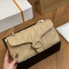 مصمم جديد مبطن Tabby Crossbody Bag Women عالية الجودة سلسلة الكتف الحقيبة الجلدية الفاخرة حمل الأزياء الكلاسيكية حقيبة DENIM للتسوق حقيبة صغيرة مربعة 240125