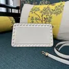 Designer Bags Cowhide Leather V Rivet Crossbody Handle Bag For Women High Quality Luxury Brand med Box