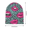 Beralar Pembe Dudaklar 80s-90s Stil Bonnet Şapkaları Örme Şapka Goth Kayak Leopar Baskı Beanies Unisex Sıcak Çift Kullanım Kapağı