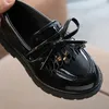 Kinder Slipper Frühling Quaste Slip-on Elegante Kleinkind Lederschuhe für Mädchen Chunky Sole Weinrot Schwarz 21-36 Kinder Freizeitschuh 240122