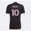 Fans Tops Tees 2023 2024 MESSIS InterS MiamiS Maillots de football BECKHAM Chemises de football 2023 2024 MATUIDI HIGUAIN TRAPP PELLEGRINI PIZARRO SERGIO FC Jersey J240309