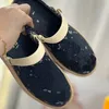 Designer canvas platform print slippers Men's and Women's Classic Vintage slippers Outdoor Lawn Beach loafers Size 35-42 lovely pantoufle platform slippers
