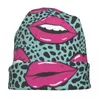 Bérets lèvres roses Style années 80-90 Bonnet chapeaux tricotés Goth Ski imprimé léopard Skullies bonnets unisexe chaud casquette à double usage
