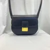 여름 새로운 디자인 경사 크로스 바디 가방 패션 작은 사각형 가방 프리미엄 프랑스 여성 숄더 가방 022224