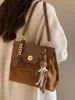 Sacos de noite 2024 na moda e moda feminina mochilas requintadas de um ombro bolsas de axilas beleza urbana crossbody