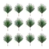 Dekorative Blumen 24 PCs Künstliche Kiefernzweig Weihnachtszweige Weihnachten Picks Dekor basteln falsche Nadeln