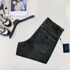 Jeans pour hommes de mode Pantalons en denim de créateur Jeans violets Tendances haut de gamme Pantalon de moto de motard en détresse Pantalon de lettre pour femme pour hommes Pantalon de survêtement extensible