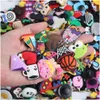 Accessoires voor schoenonderdelen Groothandel 30-50-100 stuks Gemengde cartoon Willekeurige verschillende schoenen Charms Fit Klompschoenen / polsbandjes Kinderen Party B Dhosl