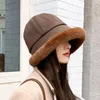 Berets Plush Domed Hat Winter Fisherman Thick Short Brim Windproof Sunshade Stylish Lady Cap For Warmth Fashion Cozy